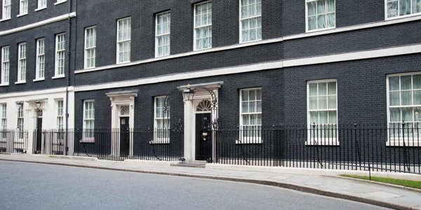 downing-street-article